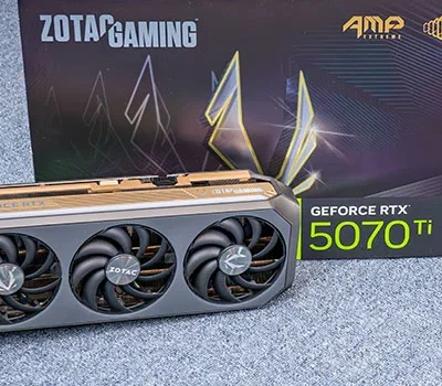 Carte Graphique Zotac Gaming GeForce RTX 5070 Ti Amp Extreme Infinity Ultra