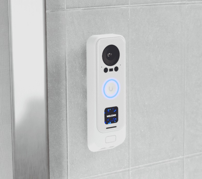 Ubiquiti UVC-G4 Doorbell Pro PoE Kit Béquiti Sonnette PoE a double caméra et carillon PoE – Image 2