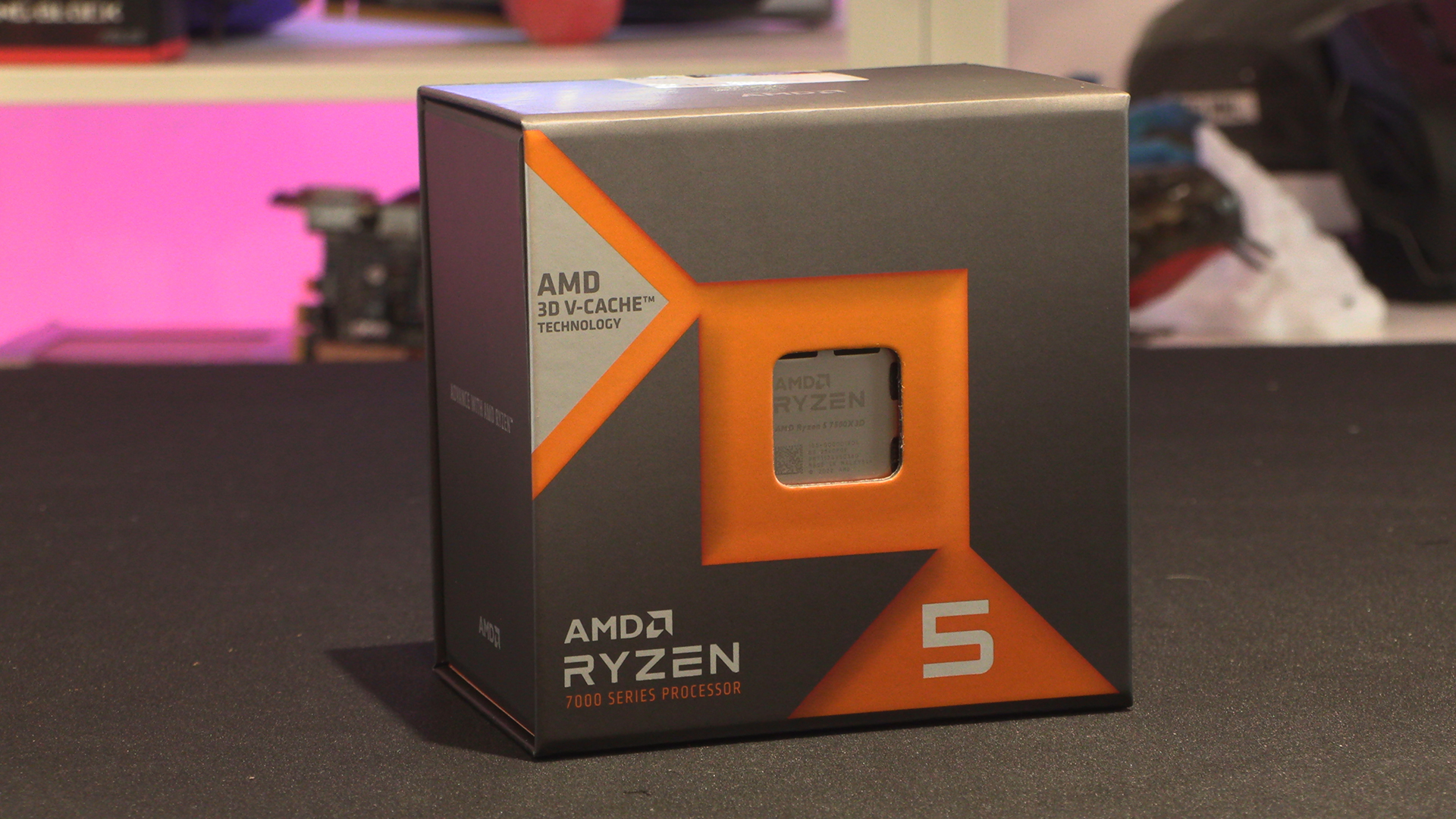 Processeur AMD Ryzen 5 7500X3D (4 Ghz) AM5 - Version OEM (Tray)